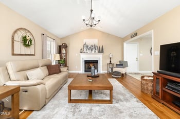 1157 Franklin Ln, Henderson, NC 27537