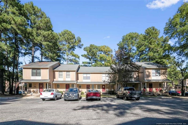 1157 Windham Ct, Fayetteville, NC 28303