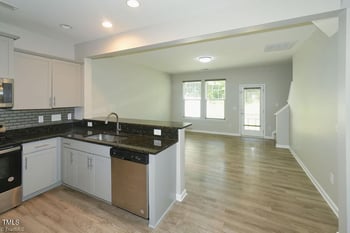 1159 Kenross Dr, Burlington, NC 27215