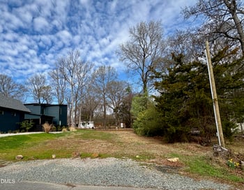 116 10 Pine St, Carrboro, NC 27510