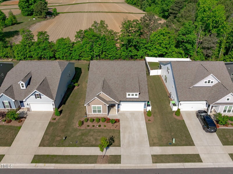 116 Alumroot Rd, Holly Springs, NC 27540
