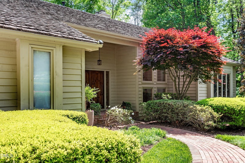 116 Birklands Dr, Cary, NC 27518