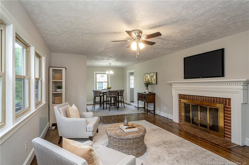 116 Brookwood Ave, Fayetteville, NC 28301