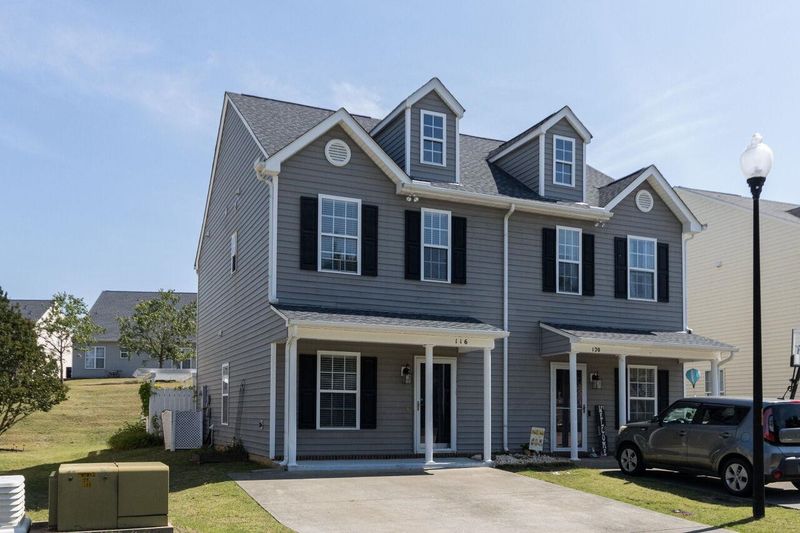116 Buchanan Ln, Clayton, NC 27527