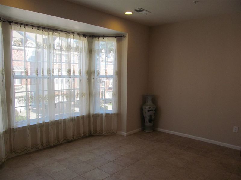 116 Cabernet Dr, Chapel Hill, NC 27516