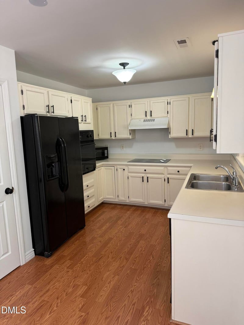 116 Cabrita Ct, Holly Springs, NC 27540