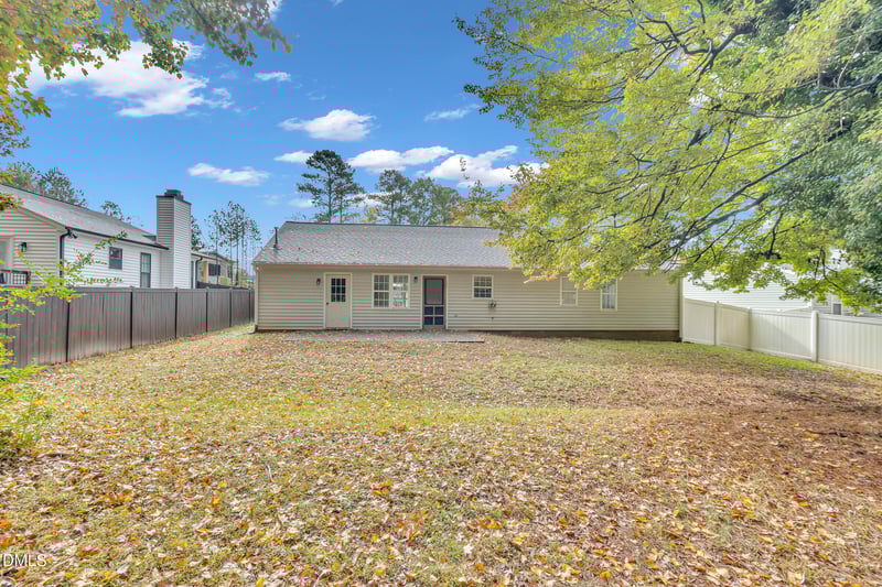 116 Cabrita Ct, Holly Springs, NC 27540