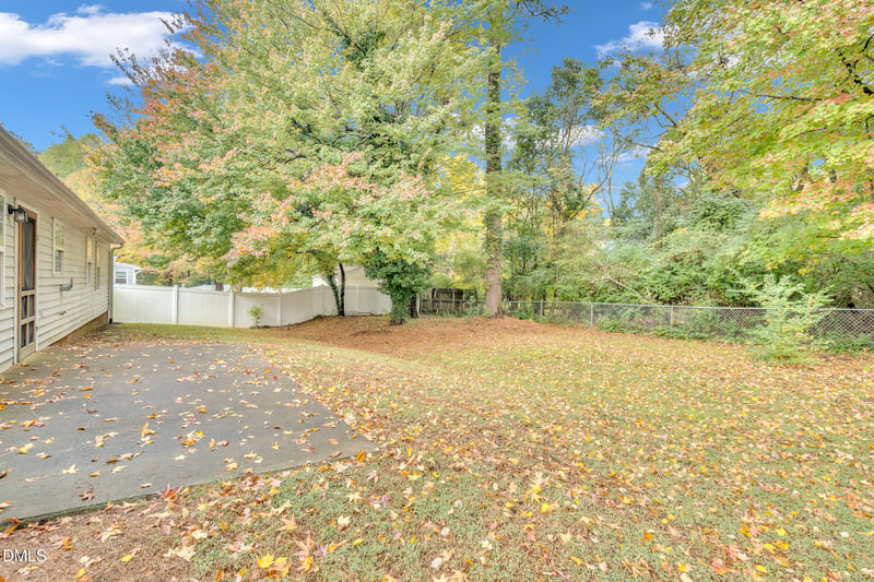 116 Cabrita Ct, Holly Springs, NC 27540