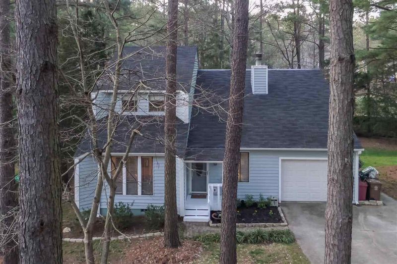 116 Cameron Ct, Cary, NC 27511