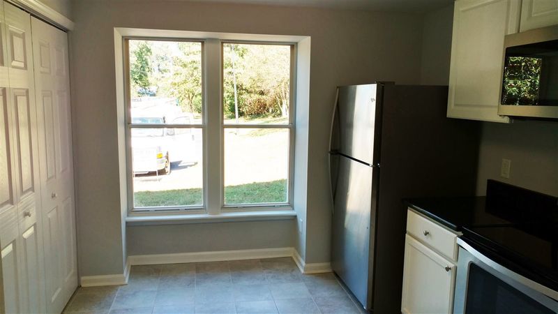 116 Candytuff Ct, Cary, NC 27513