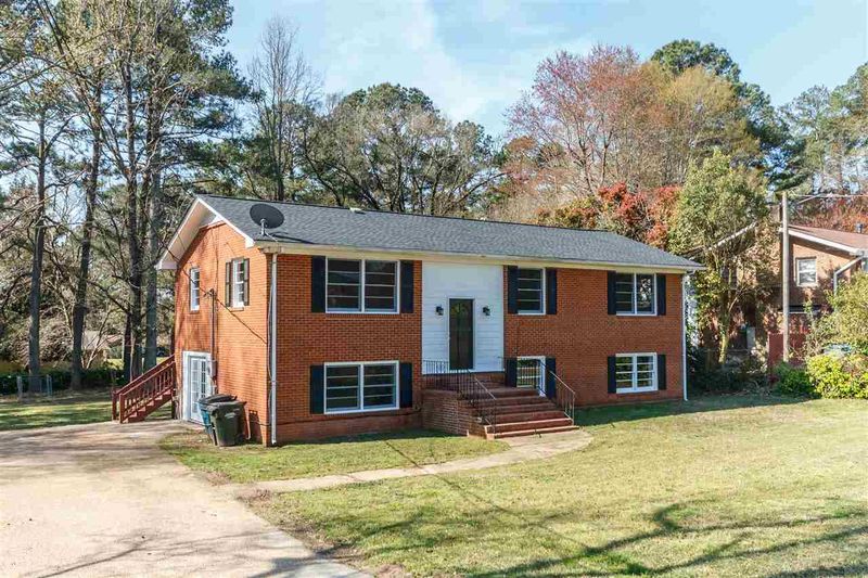 116 Castlerock Dr, Durham, NC 27713