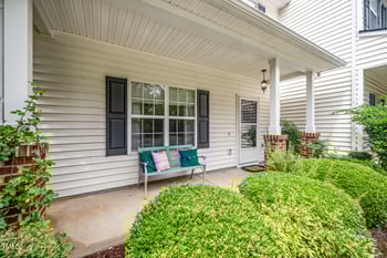 116 Cline Falls Dr, Holly Springs, NC 27540