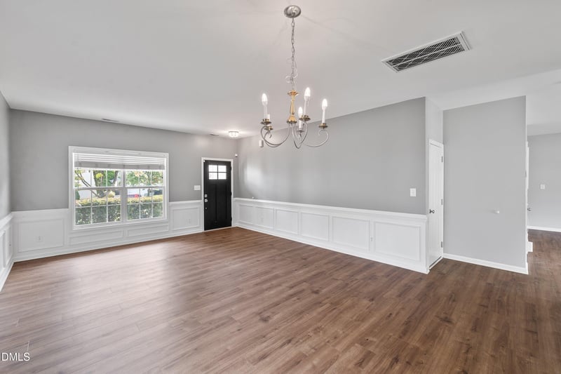 116 Cobblebrook Ct, Holly Springs, NC 27540