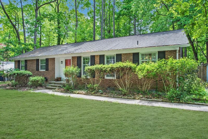 116 Collums Rd, Chapel Hill, NC 27514