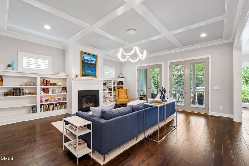 116 Crestview Rd, Raleigh, NC 27609