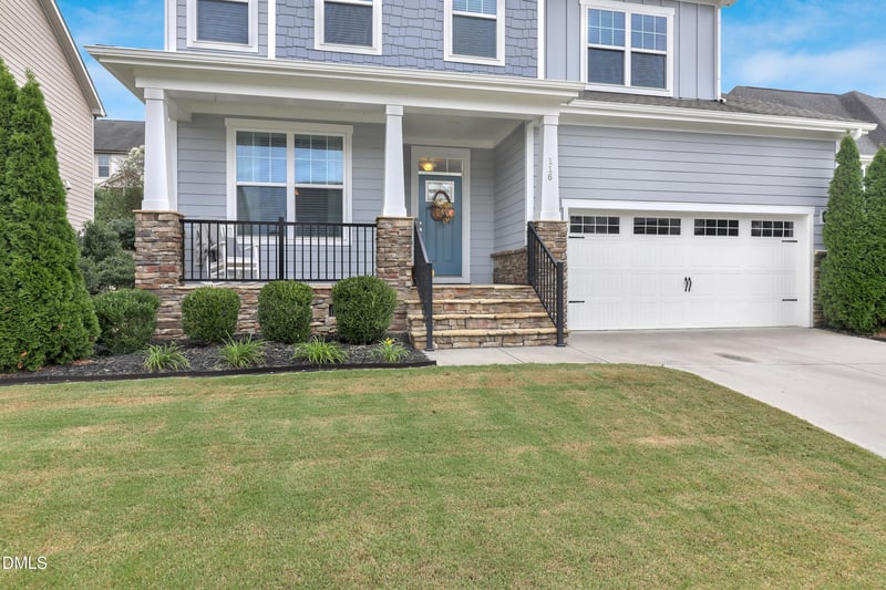 116 Edgegrove Ln, Holly Springs, NC 27540
