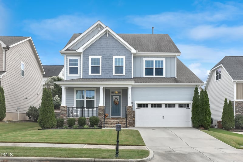 116 Edgegrove Ln, Holly Springs, NC 27540