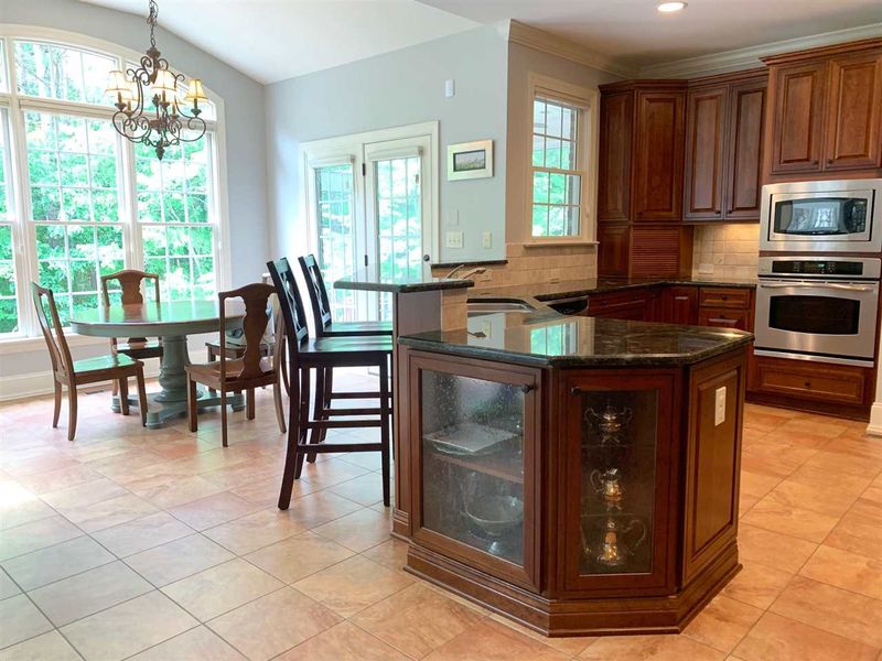 116 Edgewood Dr, Durham, NC 27713