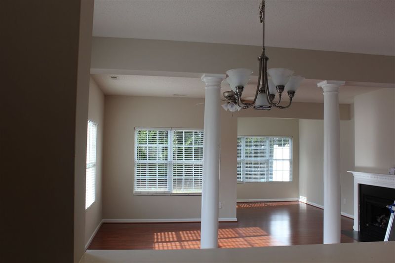 116 Eldon Ln, Apex, NC 27502