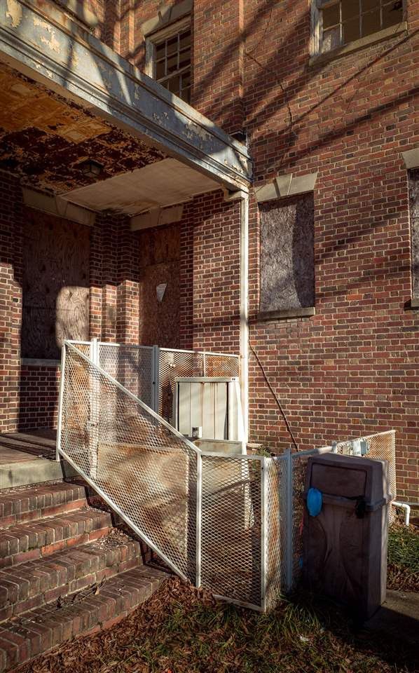 116 S Fourth St, Smithfield, NC 27577