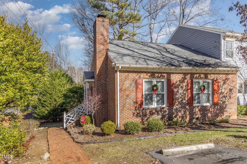 116 Granby Ct, Cary, NC 27511
