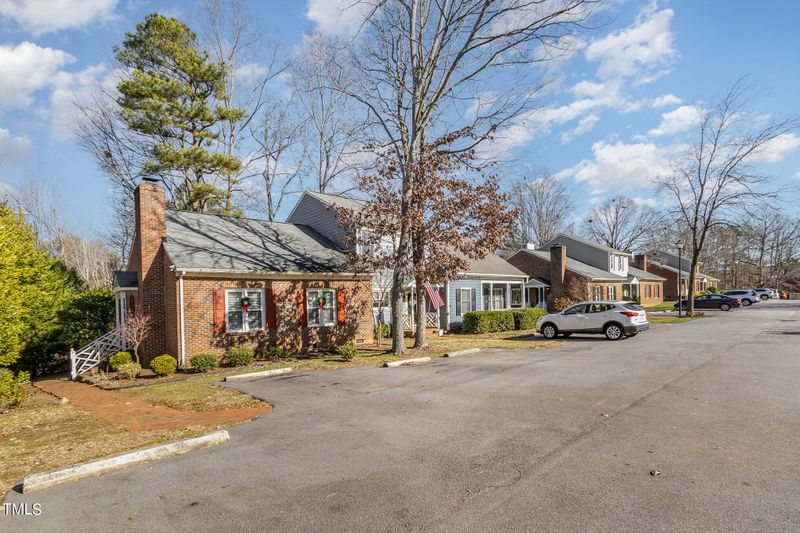 116 Granby Ct, Cary, NC 27511