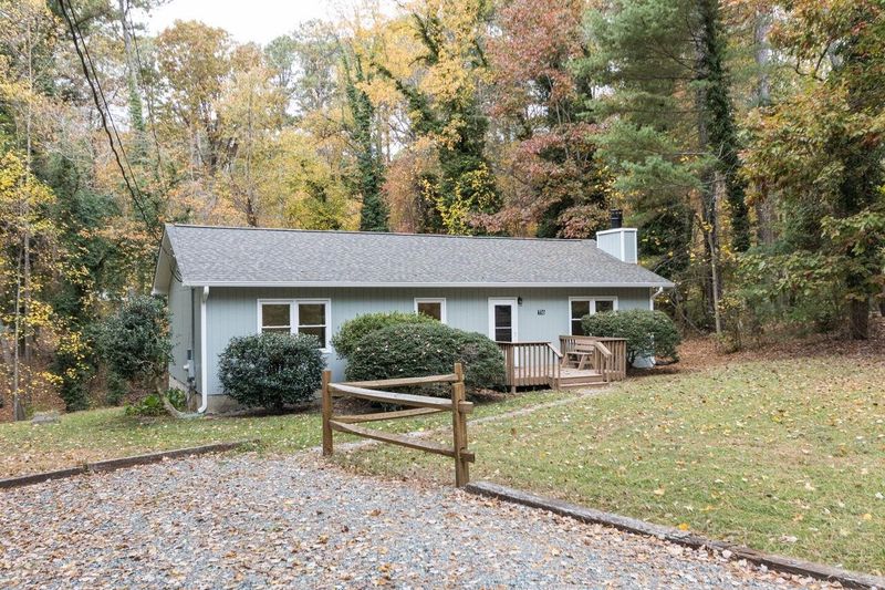 116 Greentree Trl, Chapel Hill, NC 27516