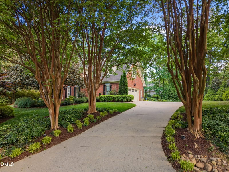 116 Grosvenor Dr, Raleigh, NC 27615