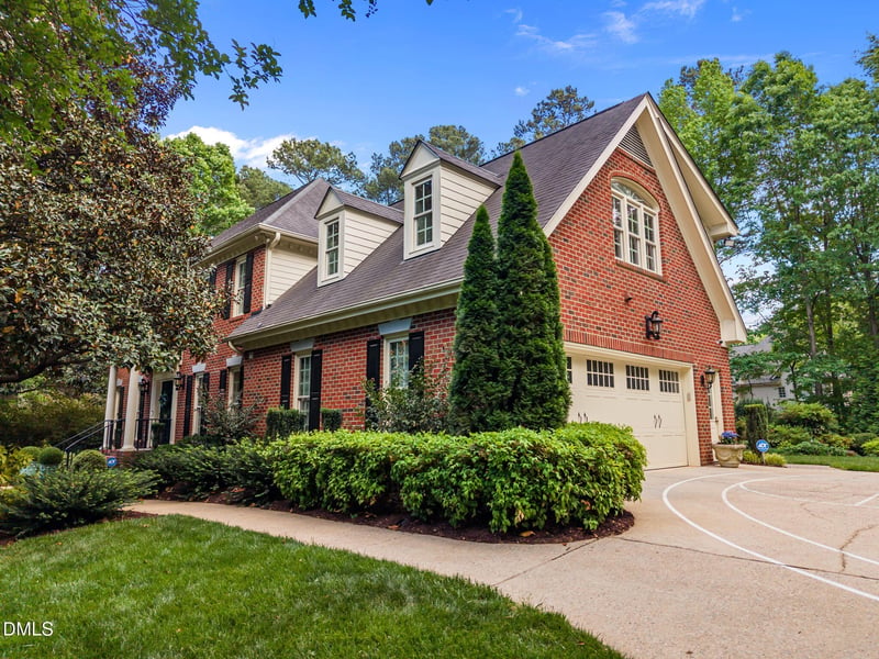 116 Grosvenor Dr, Raleigh, NC 27615