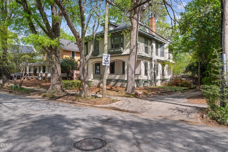 116 Hawthorne Rd, Raleigh, NC 27605