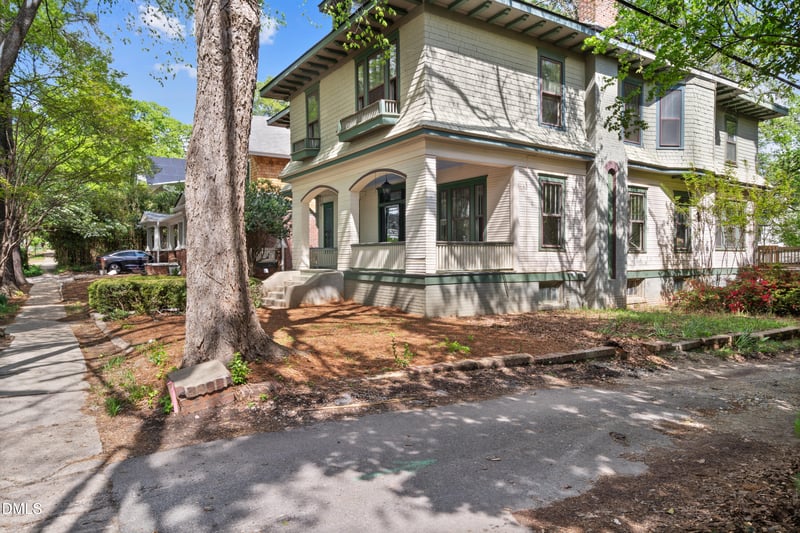 116 Hawthorne Rd, Raleigh, NC 27605