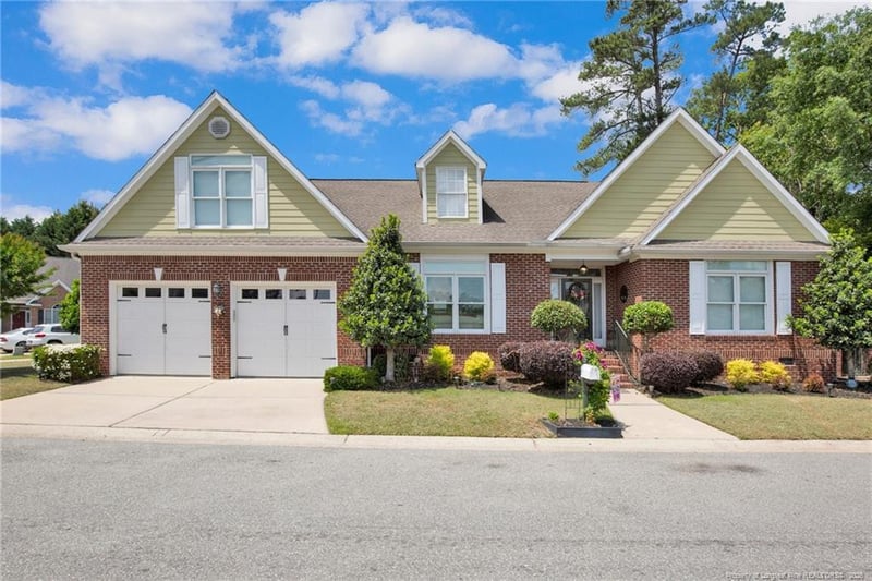 116 Highgrove Ct, Fayetteville, NC 28303
