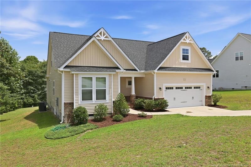 116 Hopeland Dr, Lillington, NC 27546