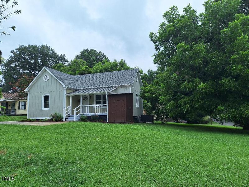 116 E Kime St, Burlington, NC 27215