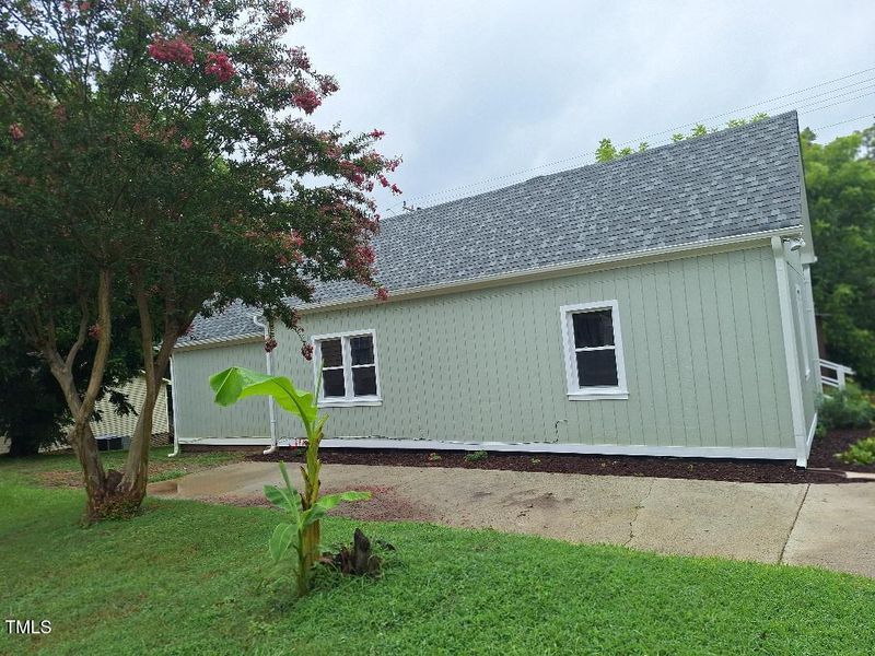 116 E Kime St, Burlington, NC 27215