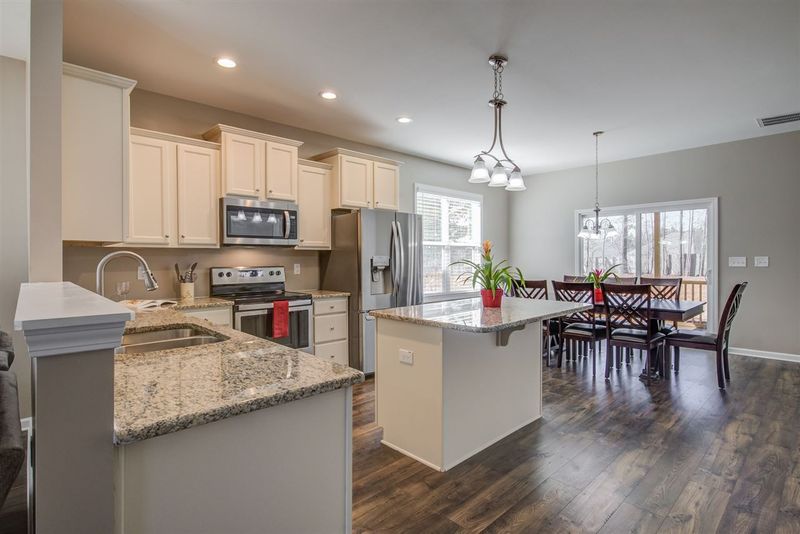 116 N Kramer Pa, Clayton, NC 27527