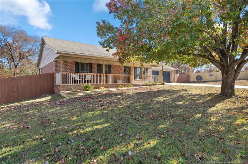 116 Lark Ct, Fayetteville, NC 28306