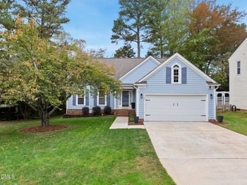 116 Laurenbrook Ct, Cary, NC 27518