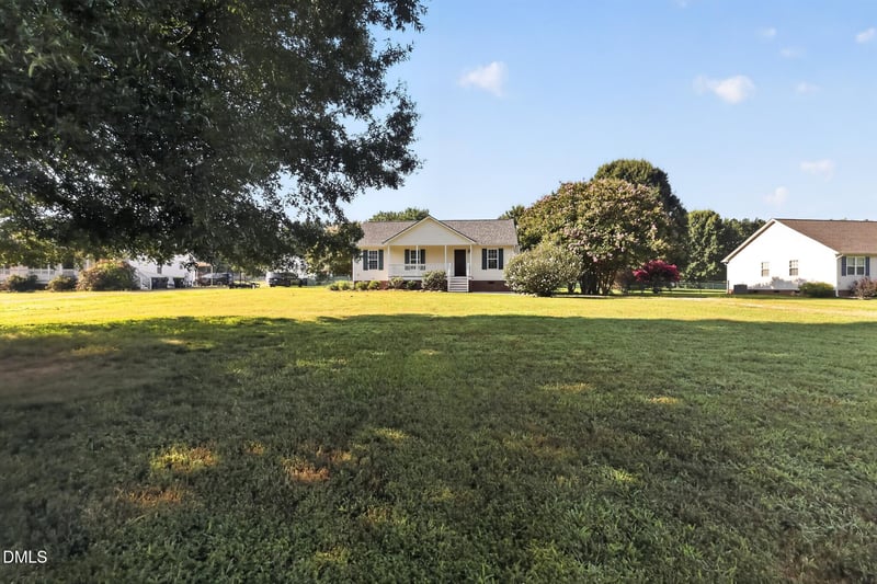 116 Little River Dr, Zebulon, NC 27597
