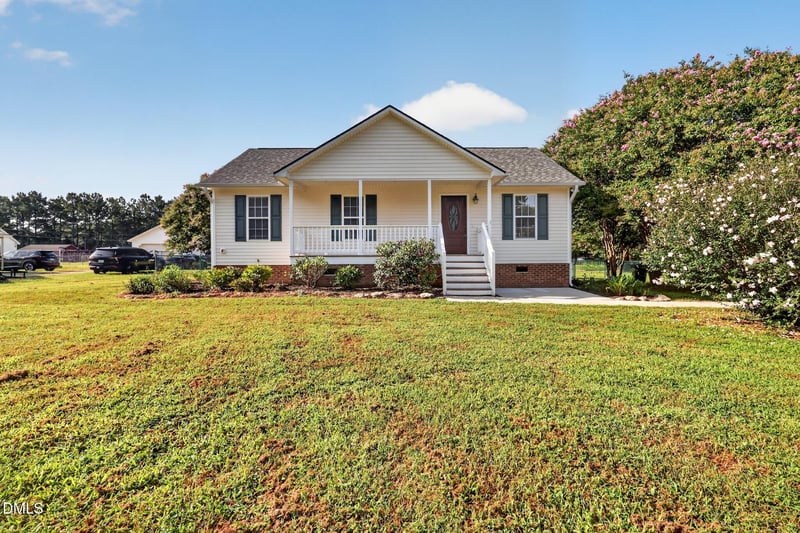 116 Little River Dr, Zebulon, NC 27597
