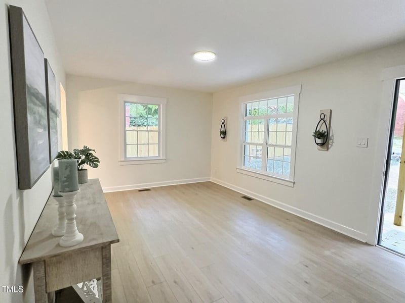 116 Lumpkin St, Raleigh, NC 27610