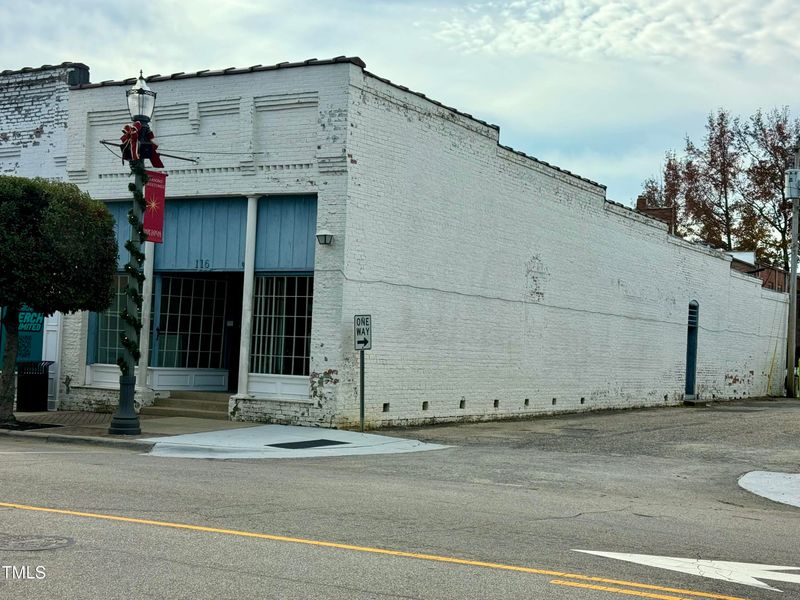 116 E Main St, Benson, NC 27504