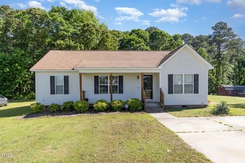 116 Meade Dr, Four Oaks, NC 27524