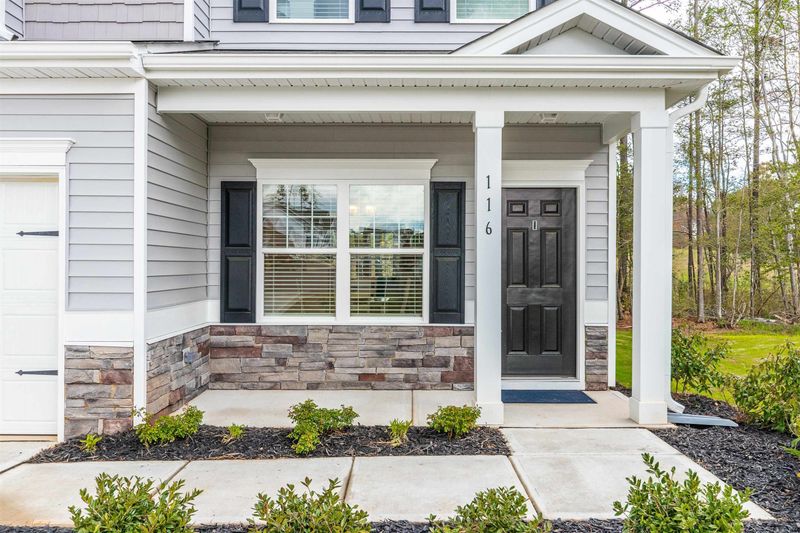 116 Memorial Ct, Clayton, NC 27520