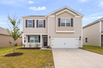 116 Norris Creek Dr, Clayton, NC 27527