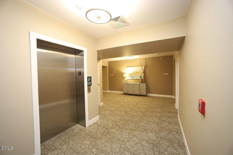 116 Northbrook Dr #305, Raleigh, NC 27609