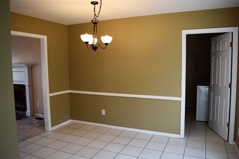 116 Oak Park Dr, Benson, NC 27504
