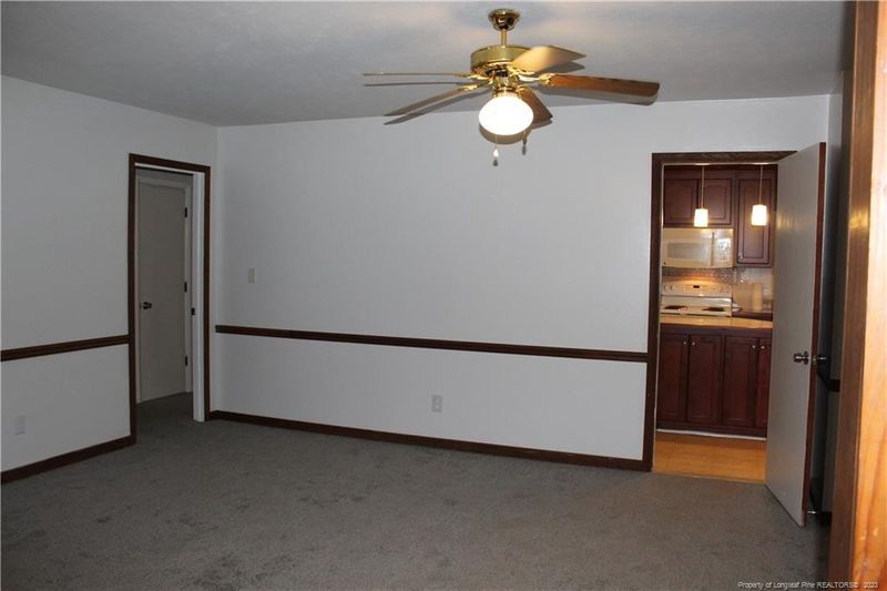 116 Old Gate Rd, Fayetteville, NC 28314