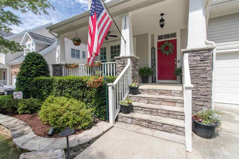 116 Olivepark Dr, Holly Springs, NC 27540
