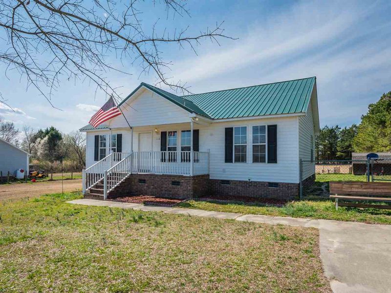 116 Patricia Dr, Smithfield, NC 27577